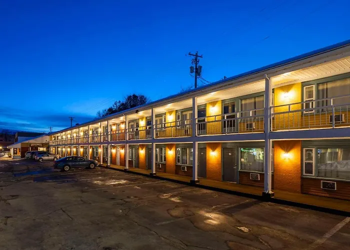 Econo Lodge Miramichi