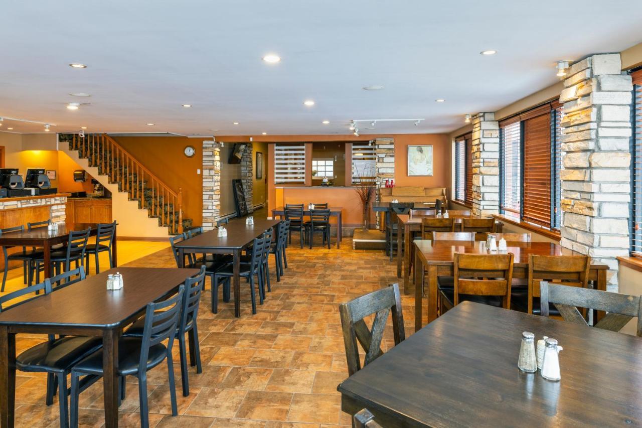 Econo Hotel